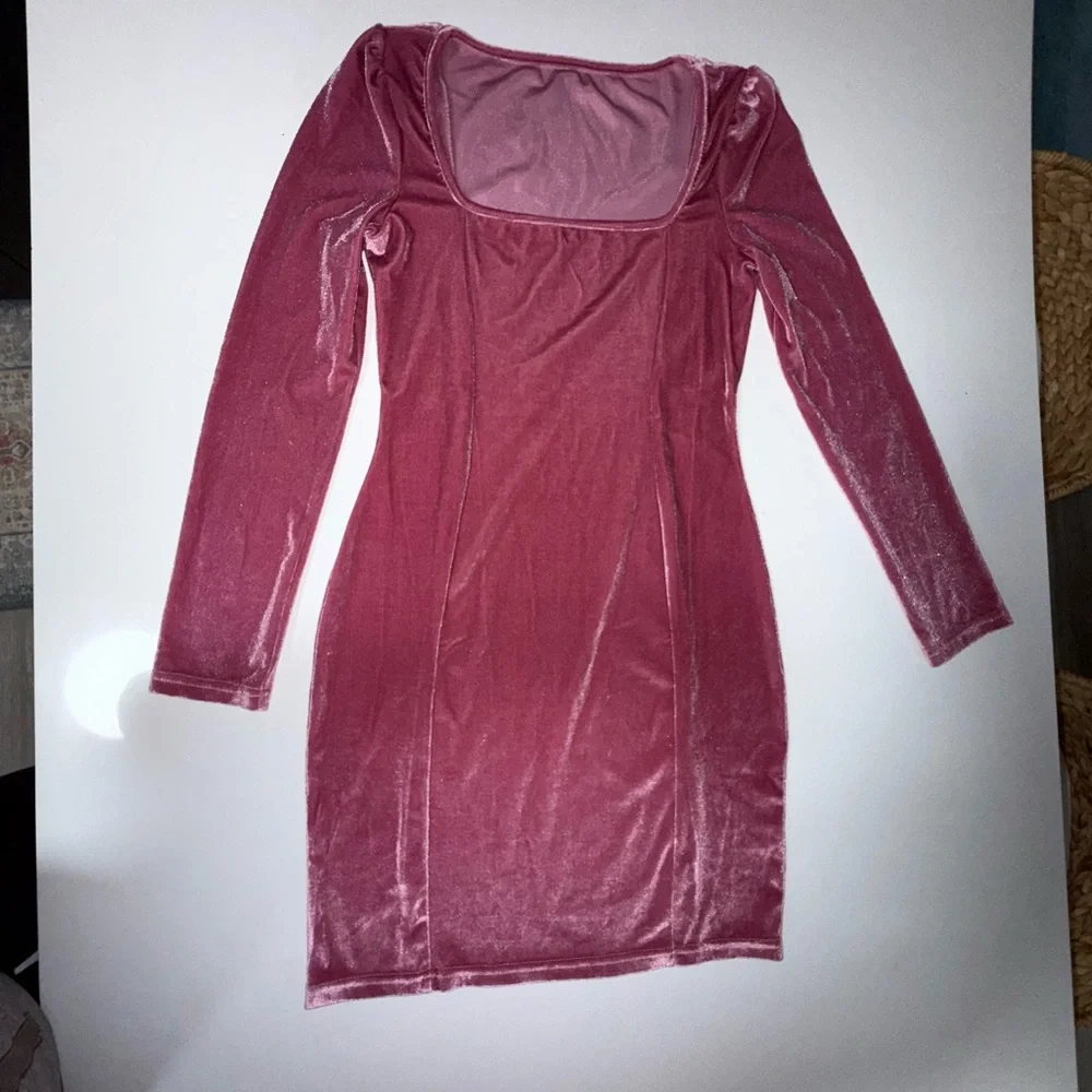 Velvet Long Sleeve Bodycon Mini Dress – Dusty Rose Pink, Size M - Picture 2 of 2